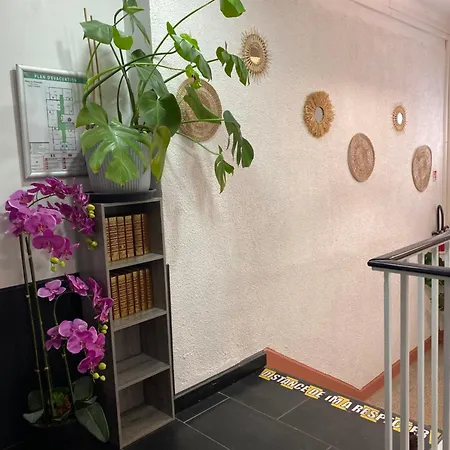 Des Beaux Arts Szálloda 3*