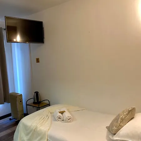 Des Beaux Arts Hotel 3*