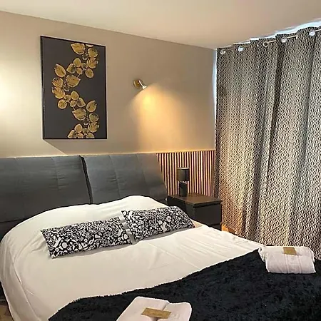 Des Beaux Arts Hotel 3*